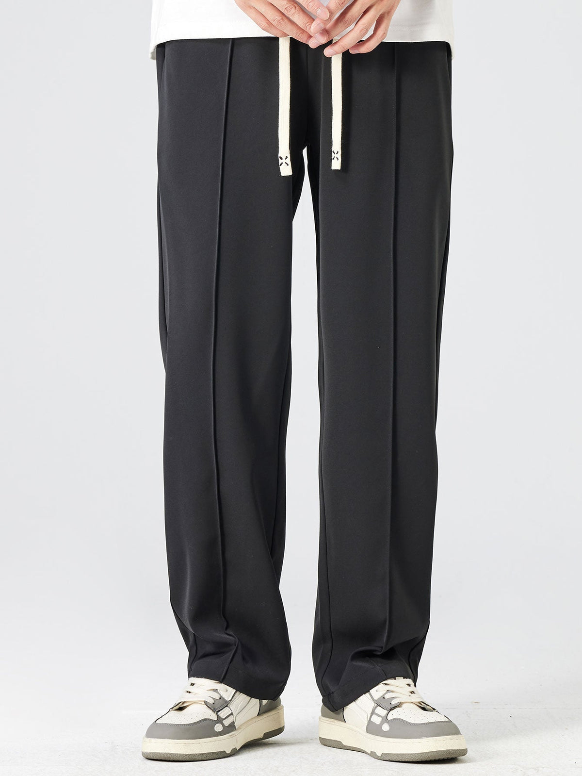Abel | Geplooide pantalon met trekkoord