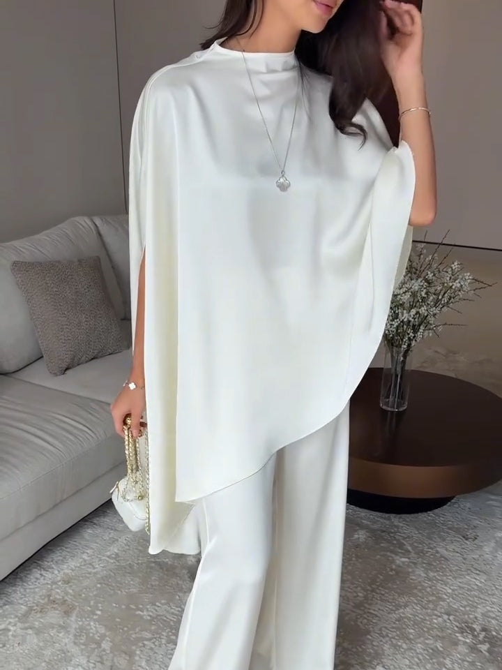 Amarins | Satijnen set met asymmetrische capetop