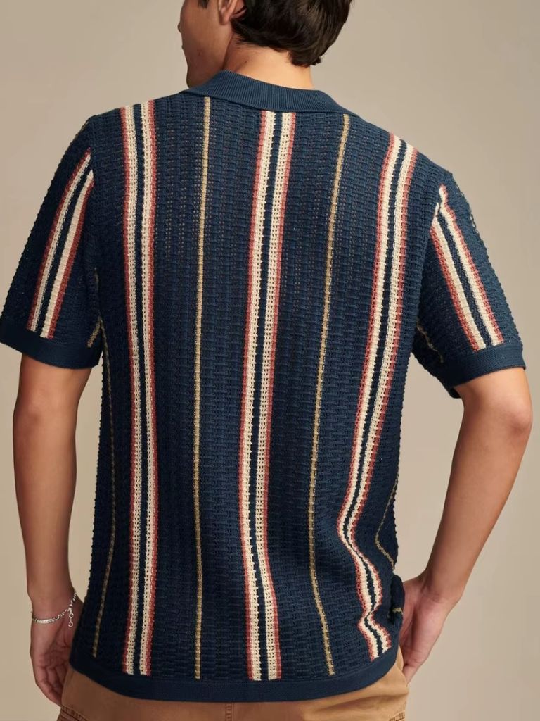 Daniël | Crèmekleurige gebreide polo met strepen en knoopsluiting