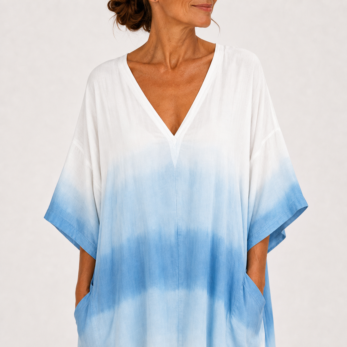 Harmke | Blauwe kaftan met kleurverloop