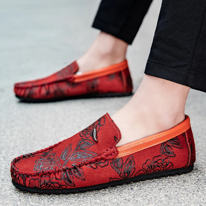 Heiko | Leren loafers met bloemenreliëf
