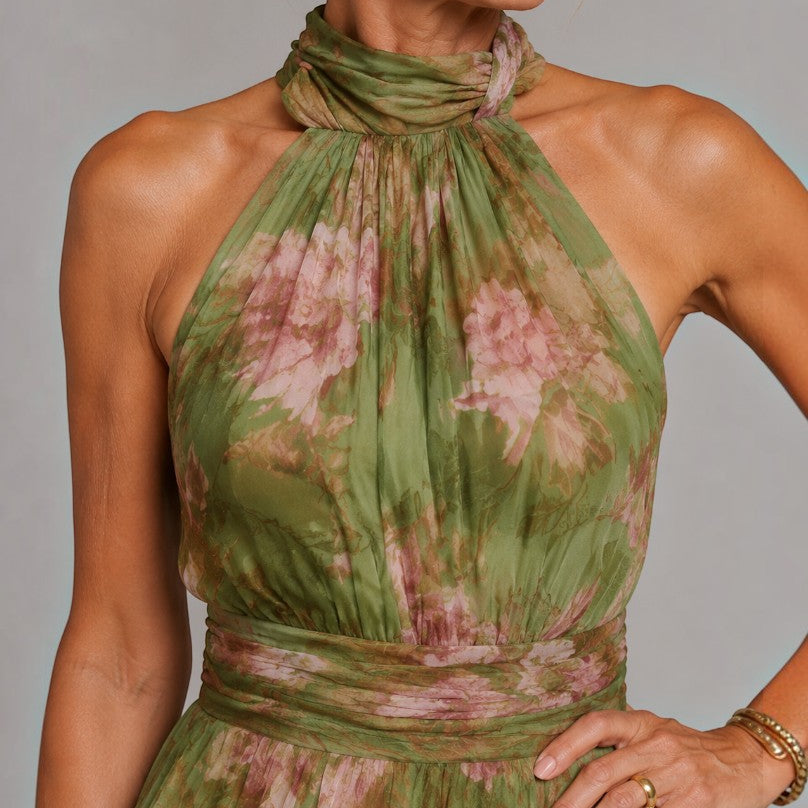 Hermien | Maxi-jurk met rozenprint op olijfgroen