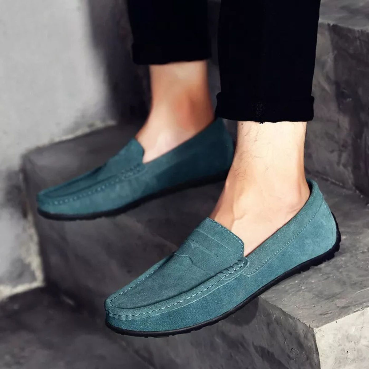 Hiddo | Zachte blauwe suède loafers