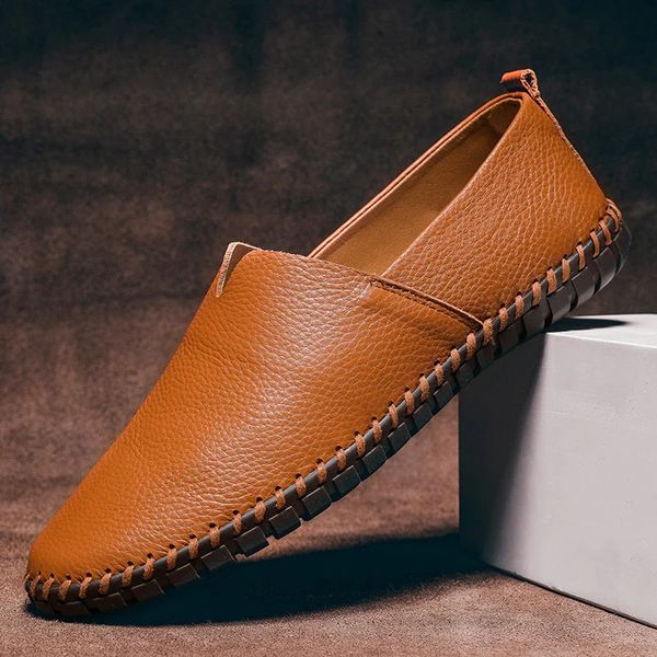 Huib | Handgestikte leren loafers