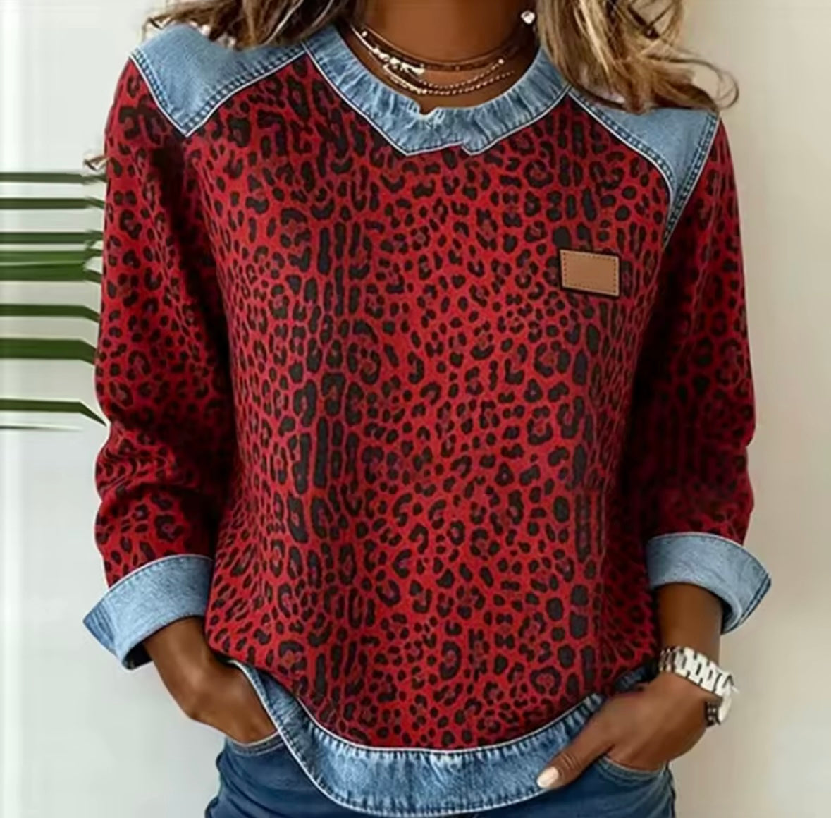 Hollyn | Luipaardprint Trui met Denim Kraag