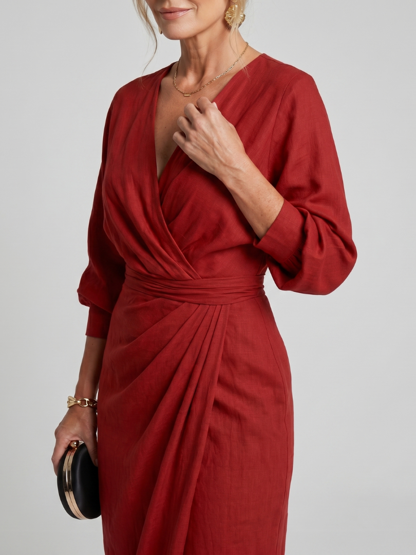 Jeanette | Wikkeljurk in rood met lange mouwen