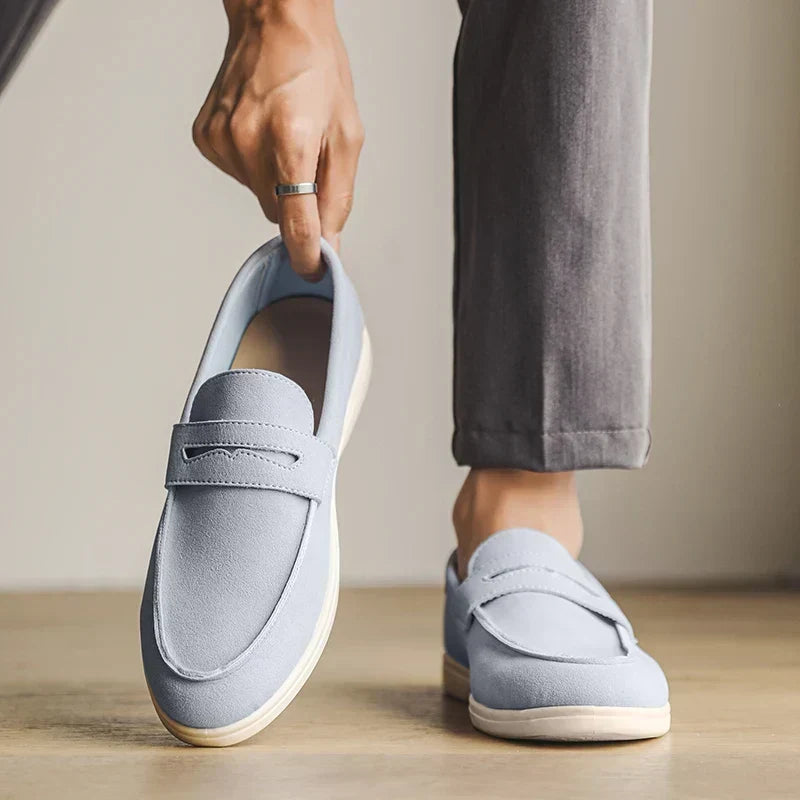 Leon | Zandkleurige suède loafers
