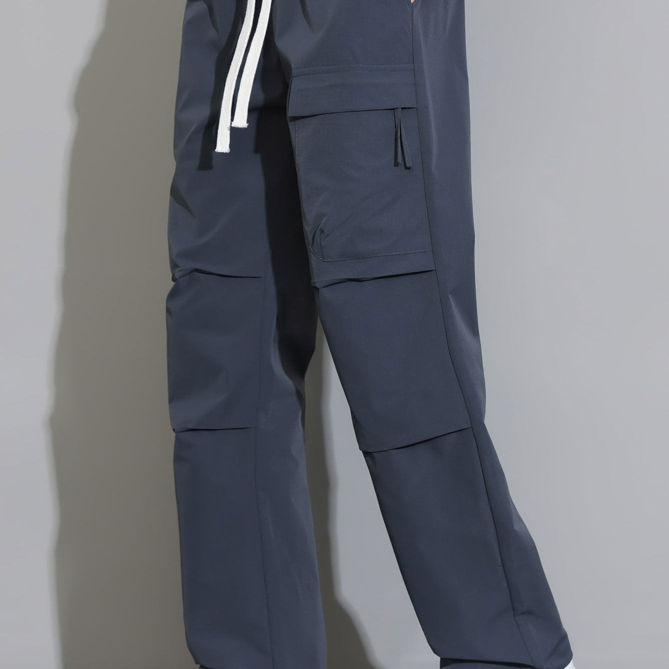 Liam | Pantalon straight leg met trekkoord