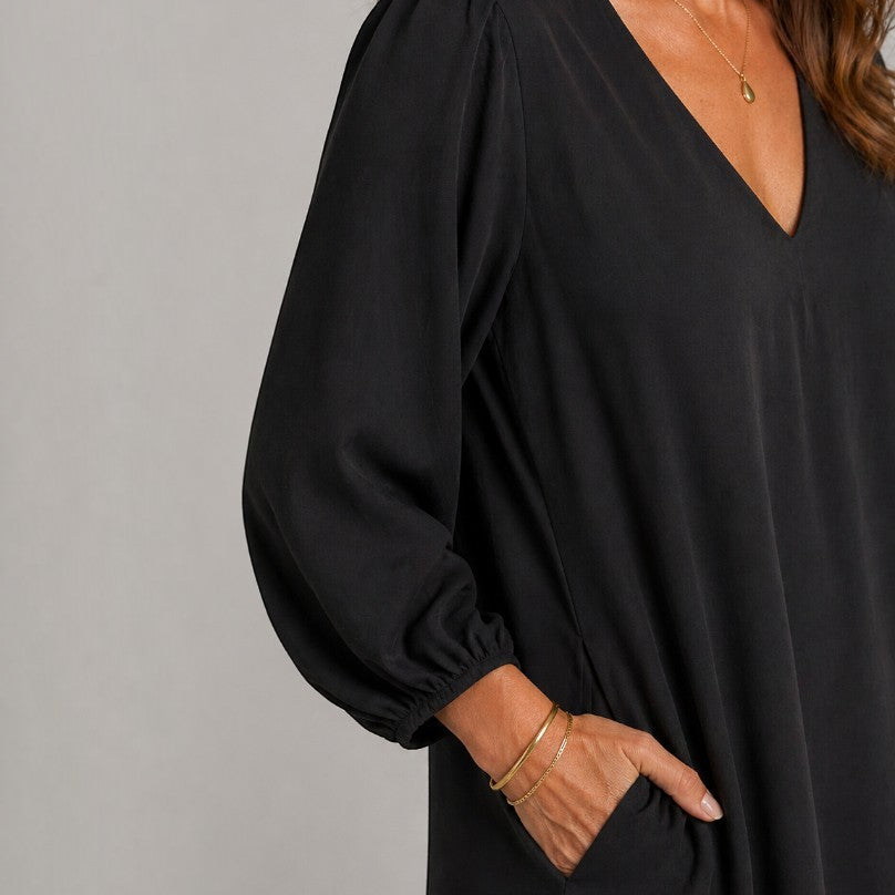 Marjan | Zwarte maxi-jurk met lange mouwen