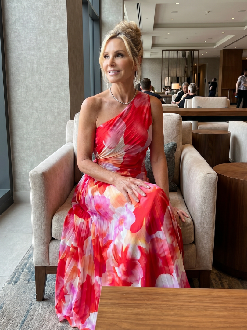 Mirjam | Maxi-jurk met one-shoulder in koraal