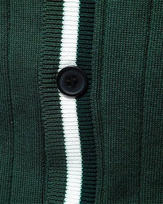 Hilbert | Groen vest met V-hals en knopen
