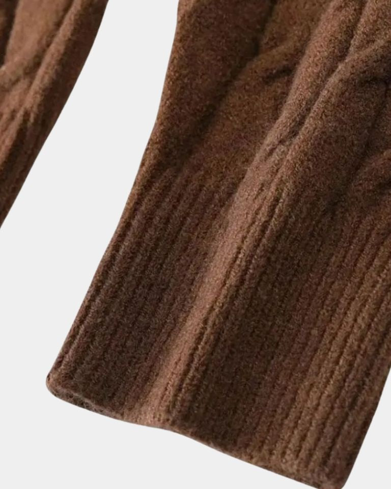 Iede | Bruin kabelgebreid vest met sjaalkraag
