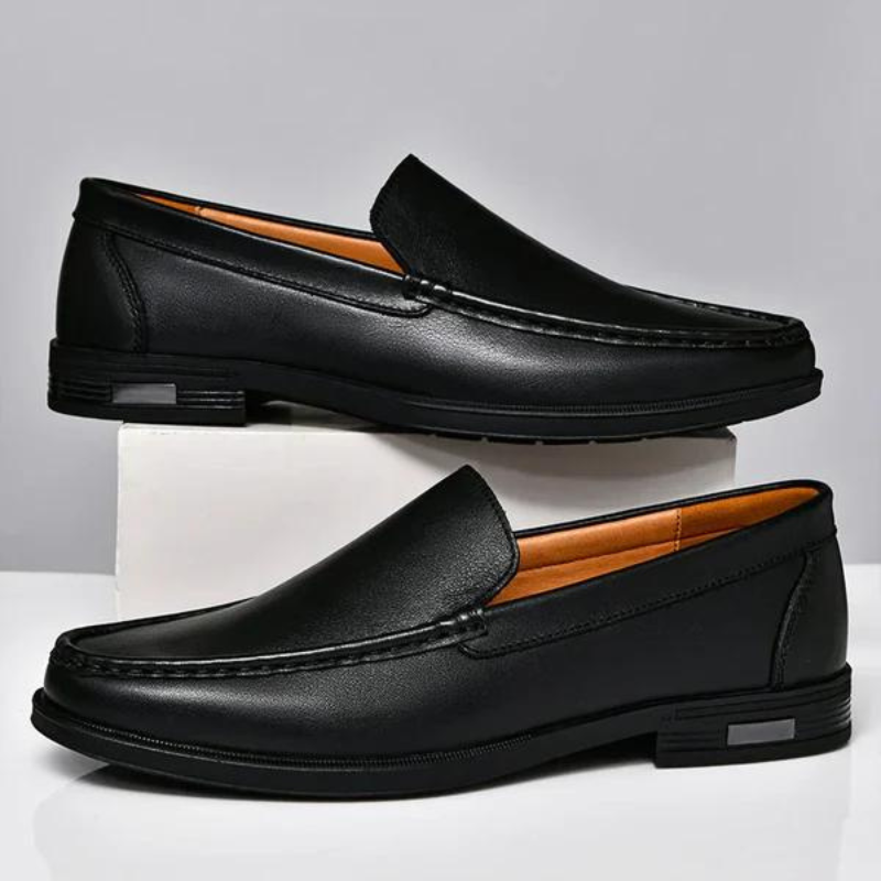 Teije | Leren loafers met klassieke lijn