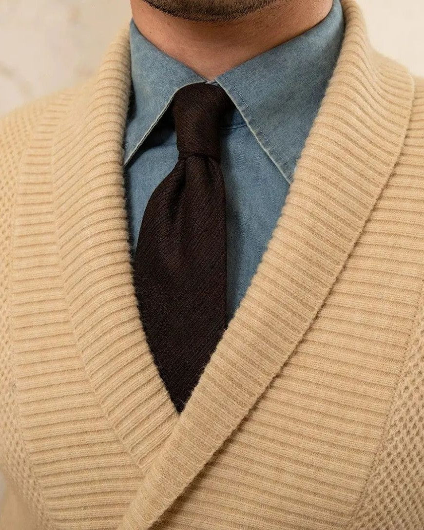 Emiel | Beige vest met sjaalkraag en dubbele knoopsluiting