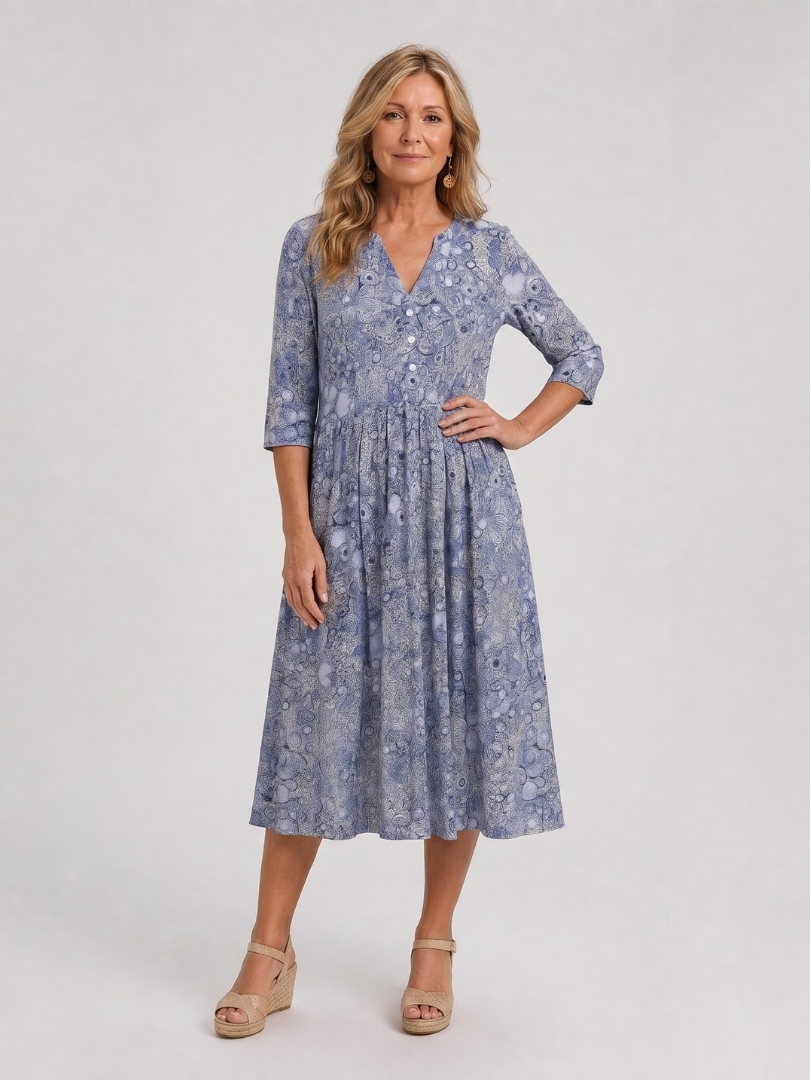 Wietske | Midi-jurk met strooibloemen in beige