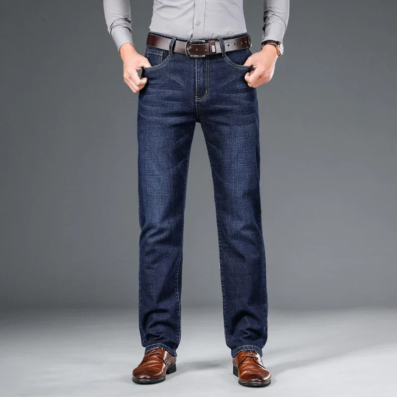 Wim | Klassieke jeans met rechte pijpen en stretch