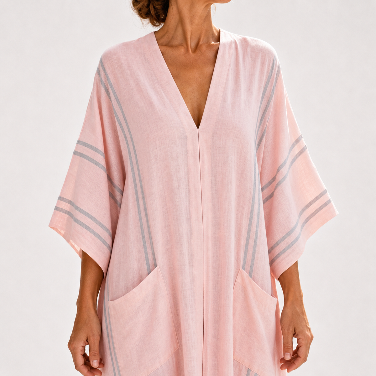 Zwaantje | Roze kaftan met strepen