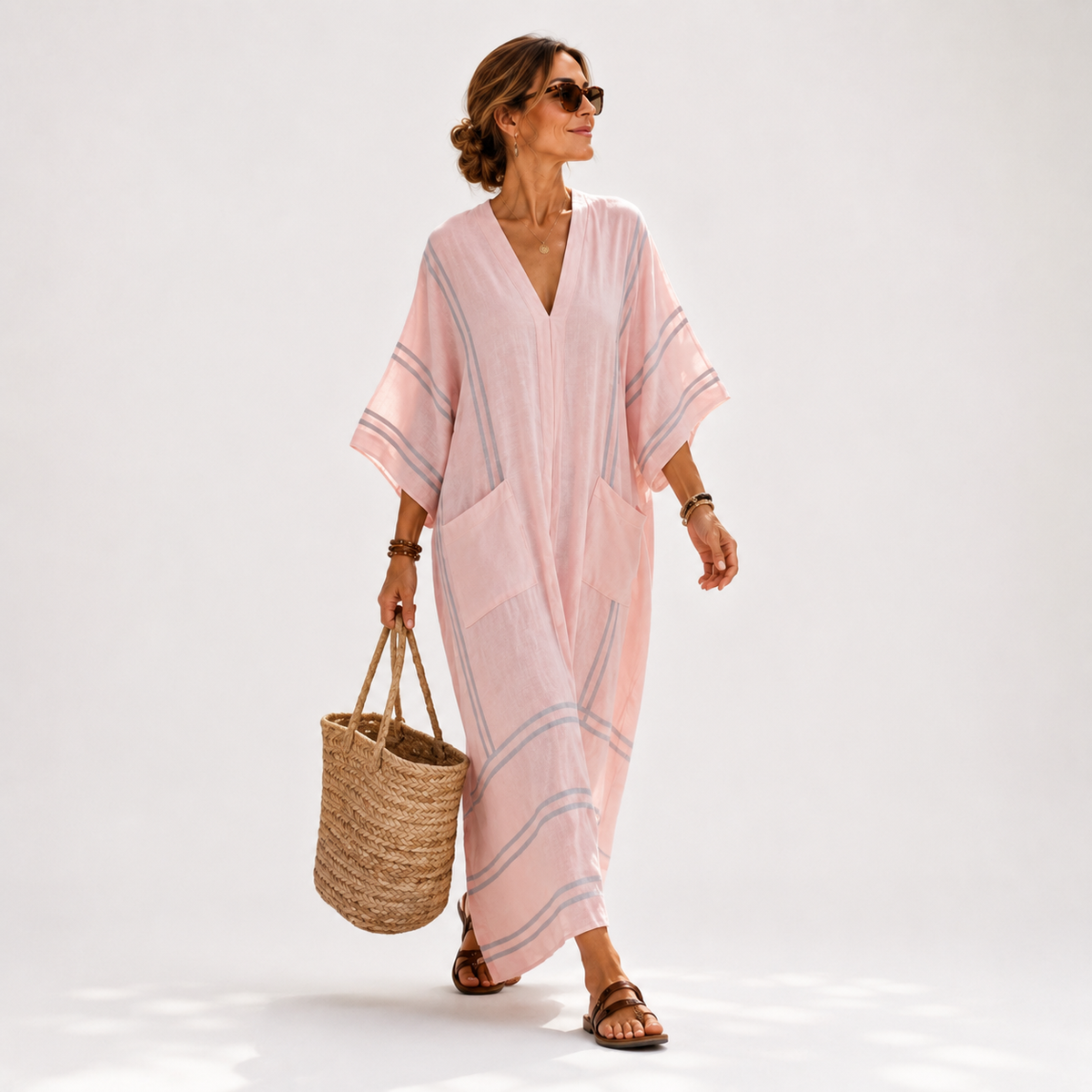 Zwaantje | Roze kaftan met strepen